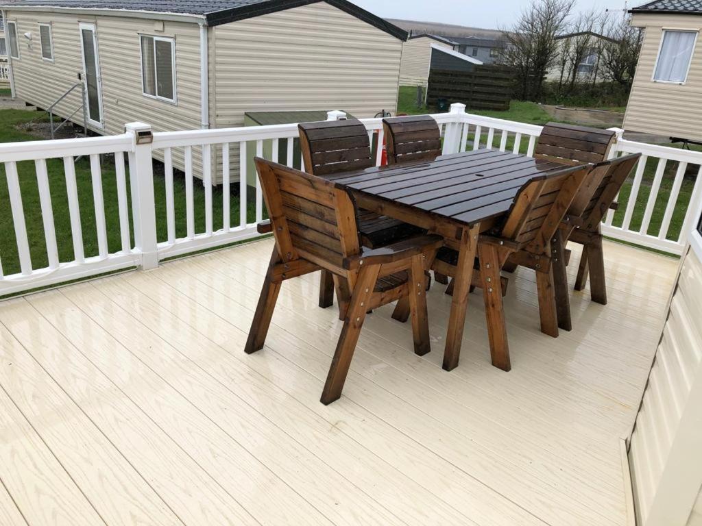 Bude Caravan Caromax - Families And Couples Only Esterno foto
