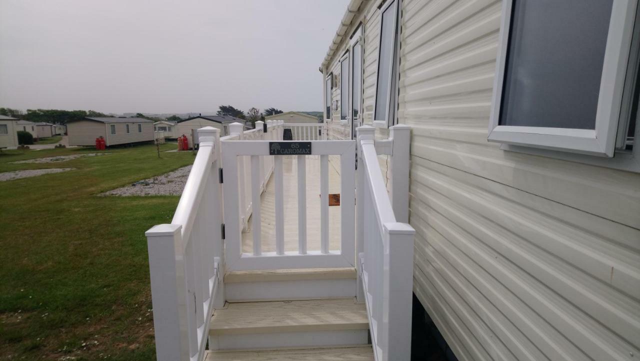 Bude Caravan Caromax - Families And Couples Only Esterno foto